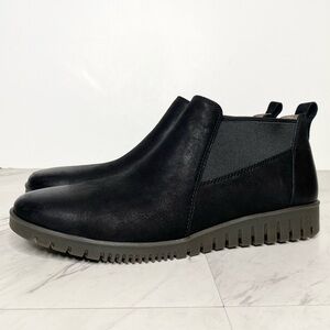 Dansko Louisa Black Chelsea Bootie 40